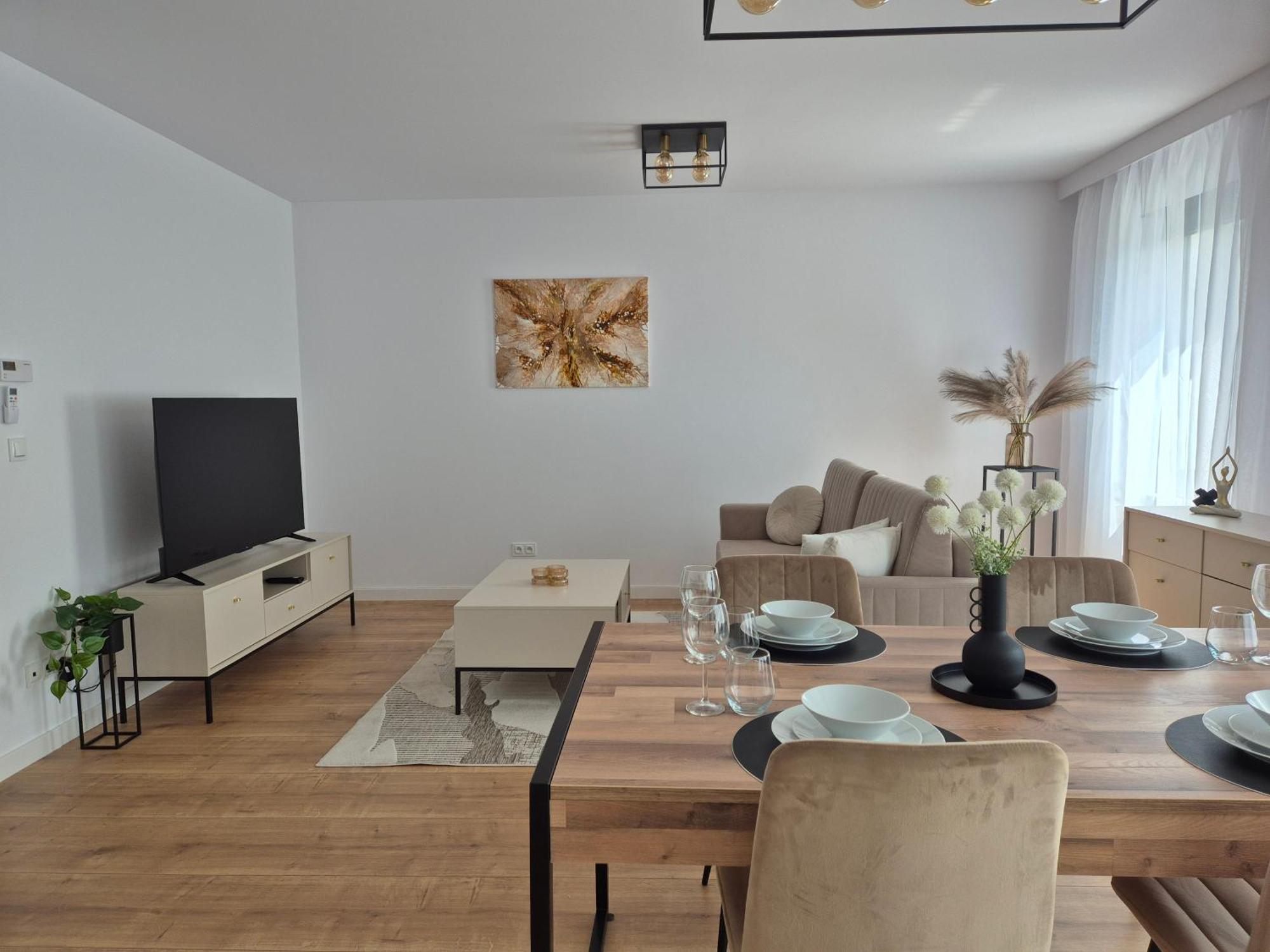 Willa Raclawicka Apartments Познань Экстерьер фото